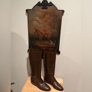 Elegant Brown Heeled Boots